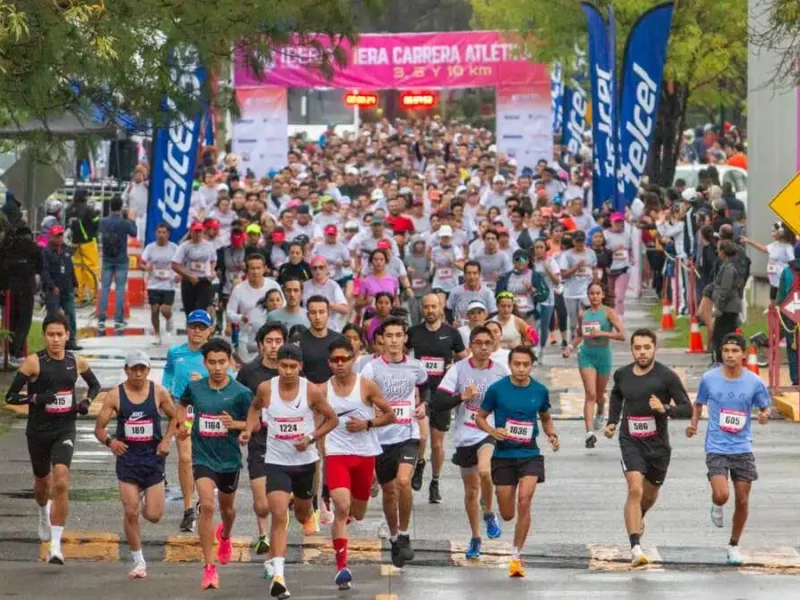 Más de mil personas participaron en la primera Carrera Atlética de la Ibero Puebla