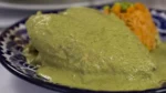 Pipián verde con arroz rojo.
