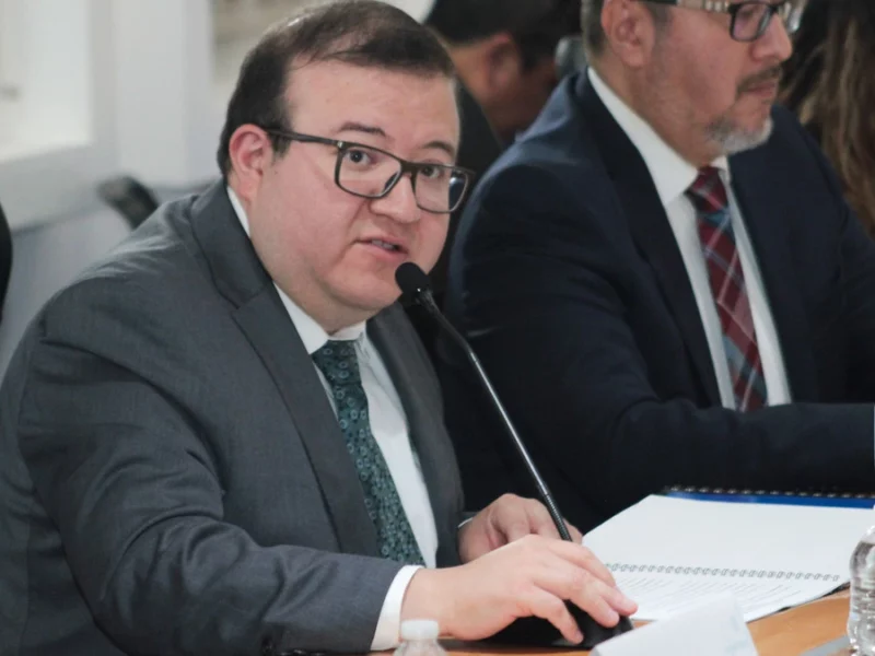 Denuncian a 5 funcionarios de la Secretaría de Infraestructura por corrupción