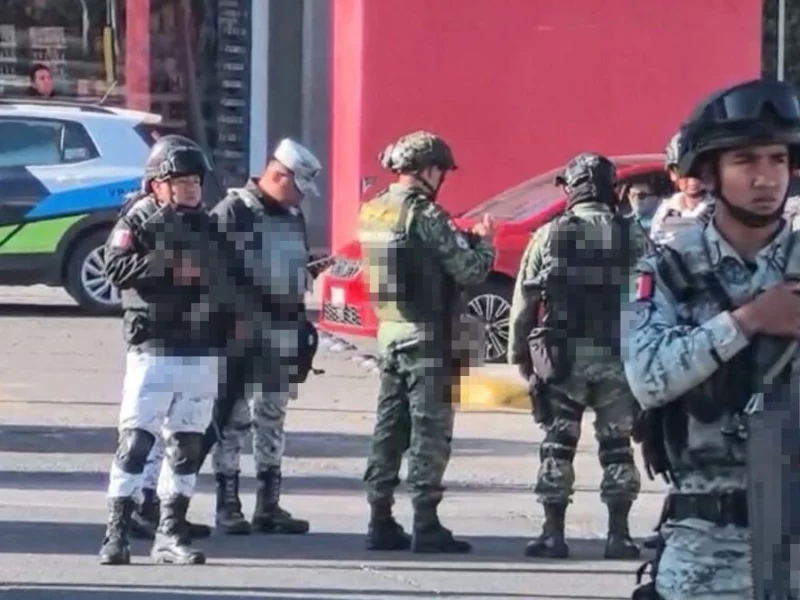 Amenaza de bomba en Soriana Torrecillas provoca movilización de grupos antiexplosivos 