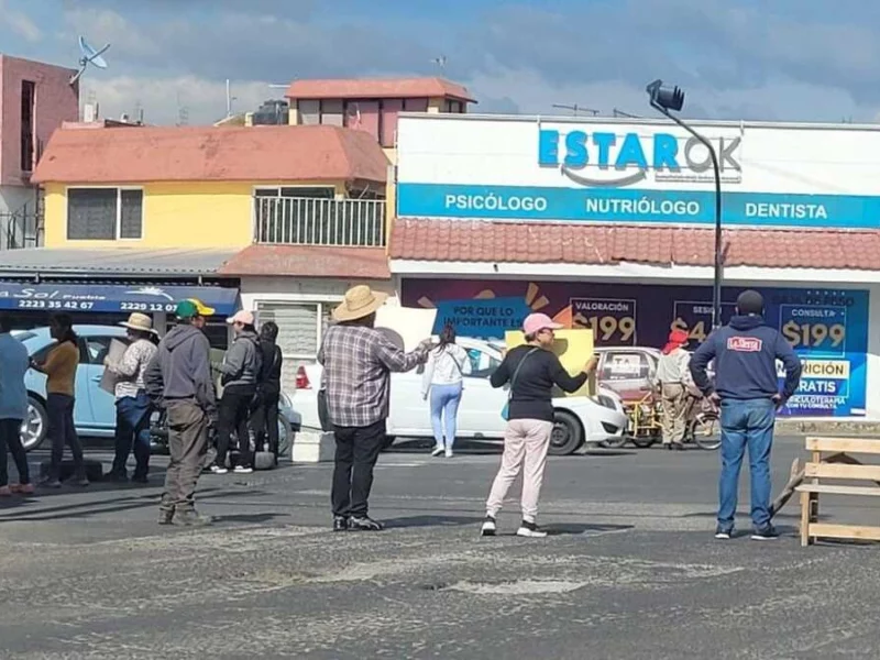 Por falta de agua, vecinos del Infonavit El Carmen cierran Las Torres y La Nacional