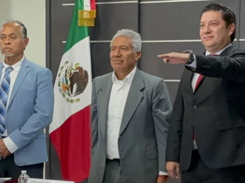 Rinde protesta Jesús Morales como rector de la UTP