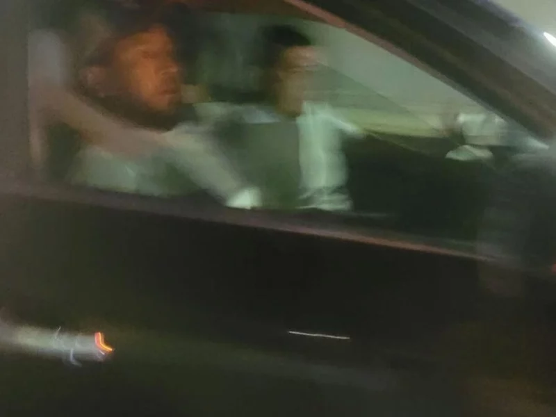 FOTOS:  Sujetos amedrentan a mujer tras chocar en San Francisco Totimehuacan
