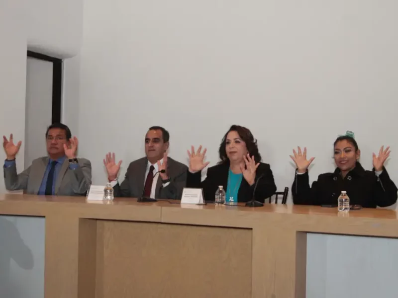 LXII Legislatura entrega reconocimientos a deportistas paralímpicos poblanos