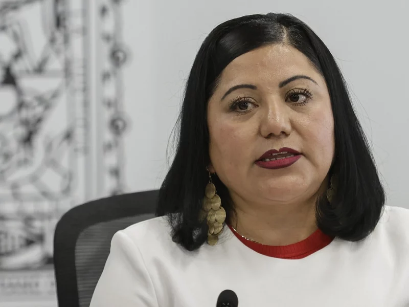 Congreso de Puebla va por reunión con migrantes y línea telefónica para atenderlos