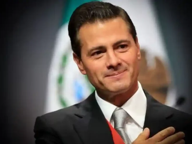 Enrique Peña Nieto reaparece en Egipto.