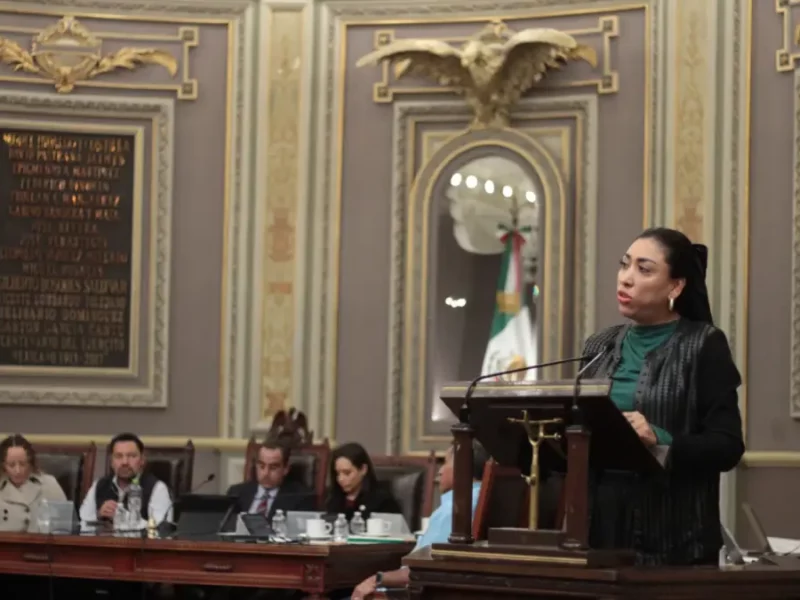 Convoca Comisión Permanente a sesión extraordinaria de la LXII Legislatura