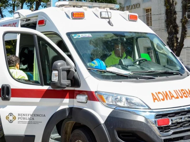 En Tlaxcala, dejan a presunto ladrón desnudo y atado
