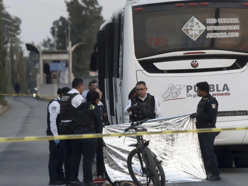 Dos ciclistas murieron atropellados este viernes en Puebla