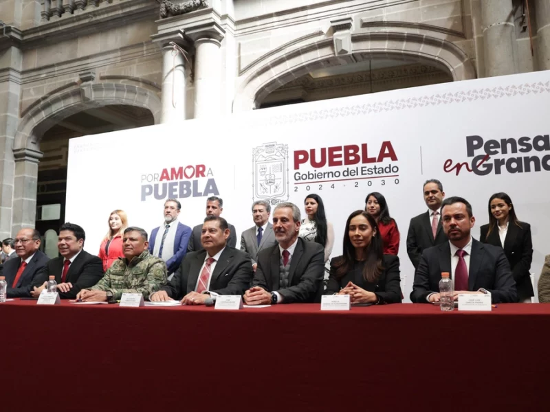 Con vivienda y trabajo, gobierno de Puebla apoyará a los migrantes deportados de EU