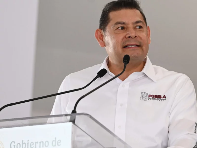 Estamos preparados para defender a migrantes poblanos en Estados Unidos: Armenta  