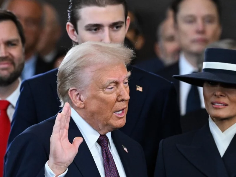 protesta_Toma de protesta de Trump: va contra los migrantes y promueve “Quédate en México” Trump