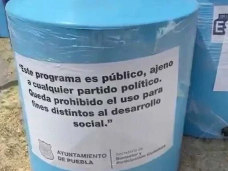 TEEP exonera a Adán Domínguez por entrega de tinacos azules en campaña