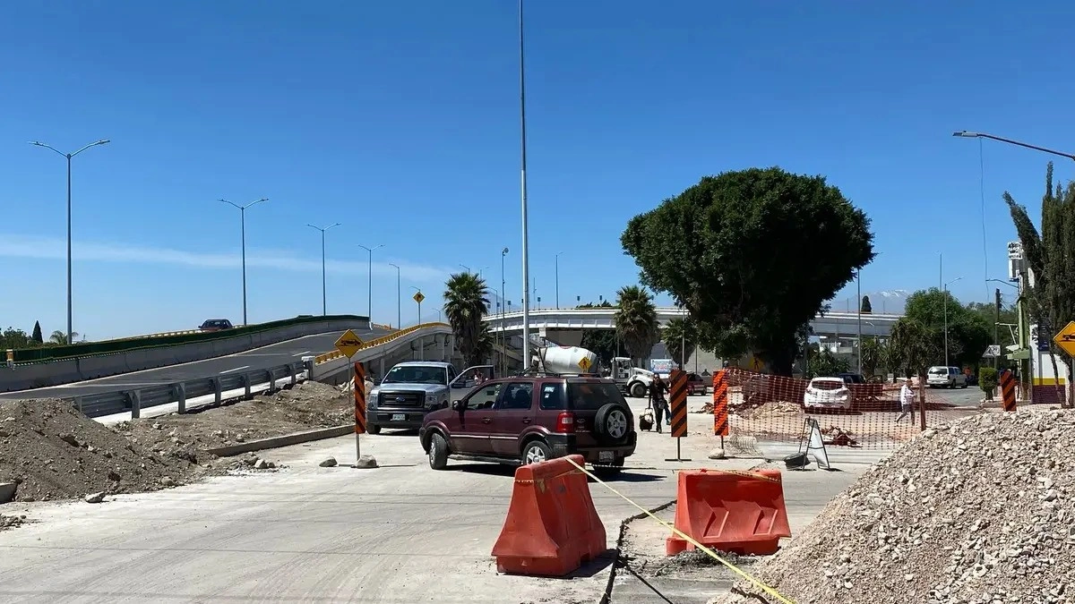 Aplazan nuevamente inauguración del Distribuidor Ejército de Oriente, van a rehabilitar las calles aledañas