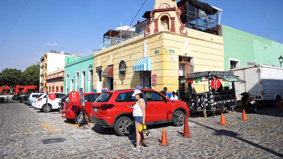 Extenderán los parquímetros a Analco por abusos de franeleros  