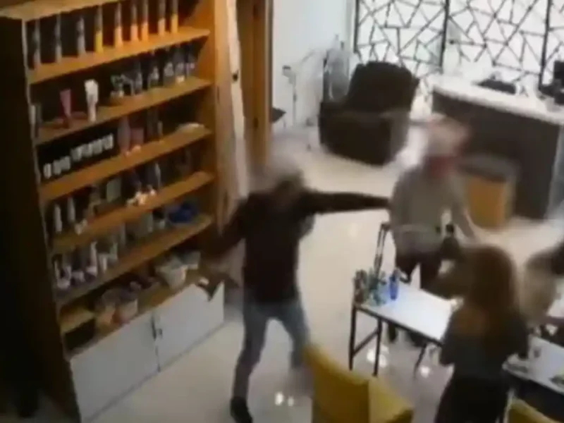 Otra vez asaltan en la Calzada Zavaleta; ahora en un salón de belleza