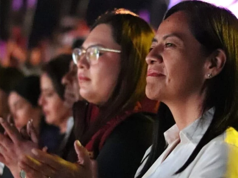 En Atlixco, Ariadna Ayala anuncia plan de apoyos a migrantes deportados de Estados Unidos 