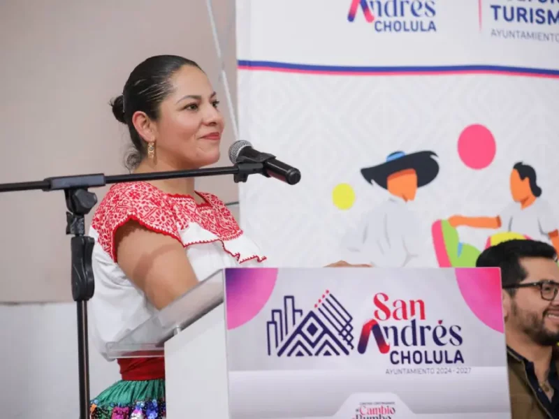 Impulsa Lupita Cuautle la Identidad Cultural con Ballet Folclórico Municipal