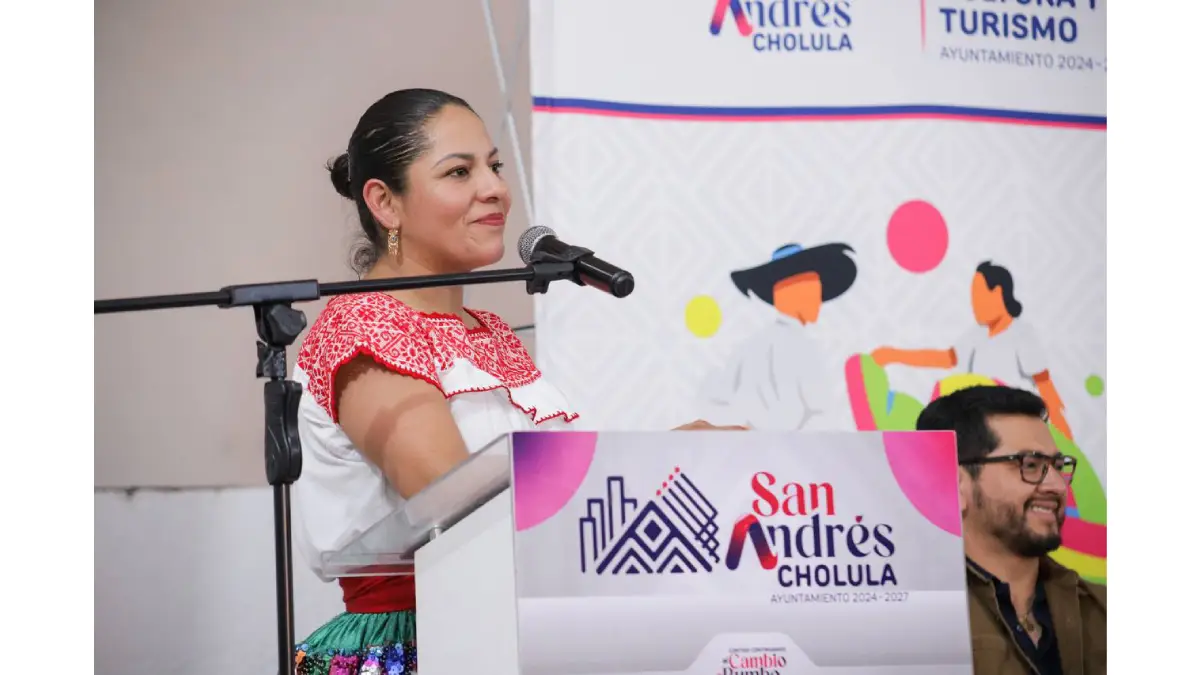 Impulsa Lupita Cuautle la Identidad Cultural con Ballet Folclórico Municipal
