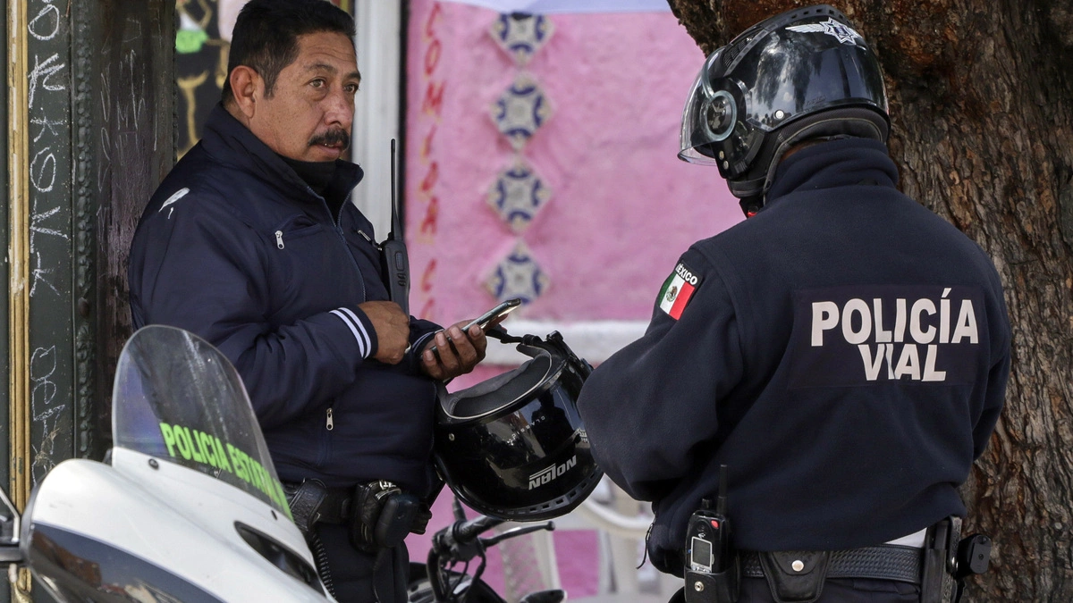 Avanza reforma para reactivar la policía vial en Puebla  