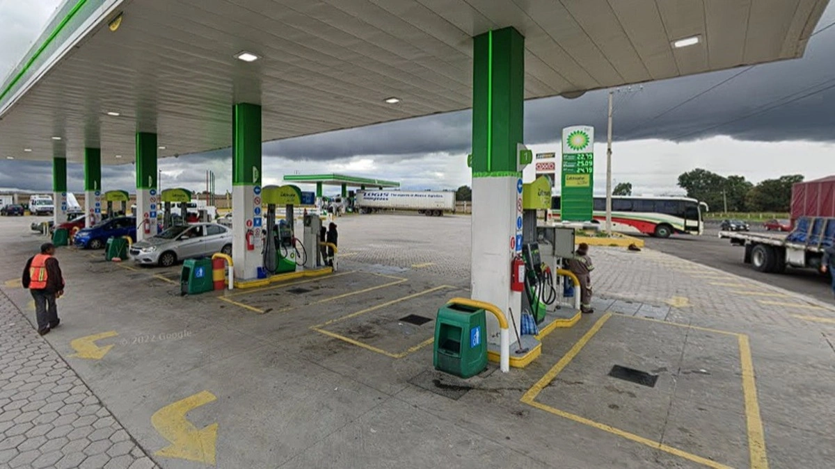 Tiene Puebla una de las estaciones de gasolina más baratas y la más cara 