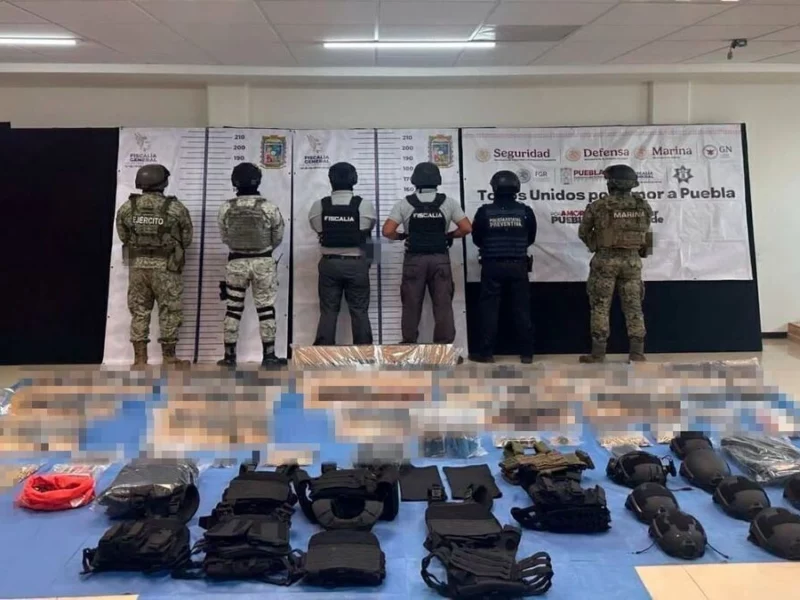 En cateo en San Martín Texmelucan, decomisan lanzagranadas y armamento antiblindaje
