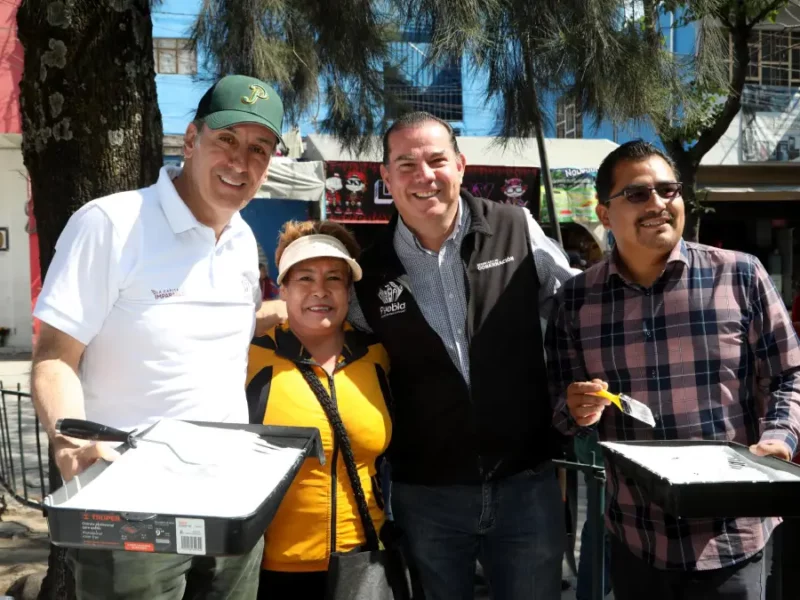 Pepe Chedraui y su gabinete realizaron faena integral en el parque principal de San Pablo Xochimehuacan