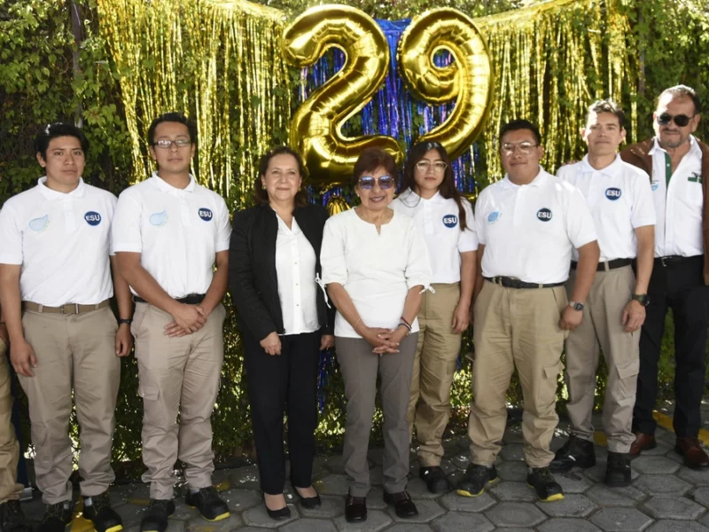 Estación de Servicio Universitaria de agua purificada recibe certificación internacional
