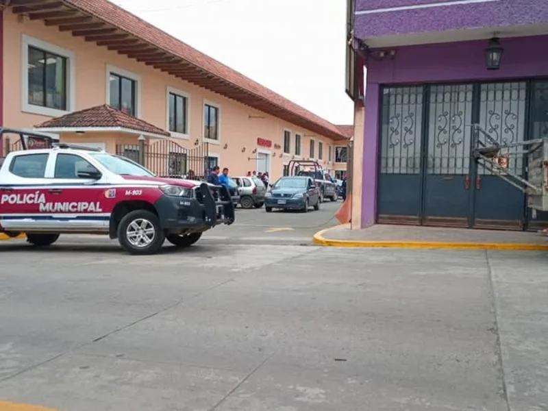 Detienen a tres por asalto a sucursal de Compartamos en Zacapoaxtla