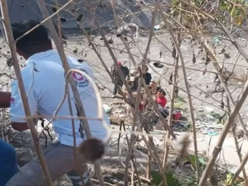 Muere bebé al caer con su madre al dren de Valsequillo en Tecamachalco