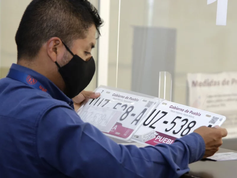 Gobierno adquirirá 40 mil nuevas placas para transporte público de Puebla