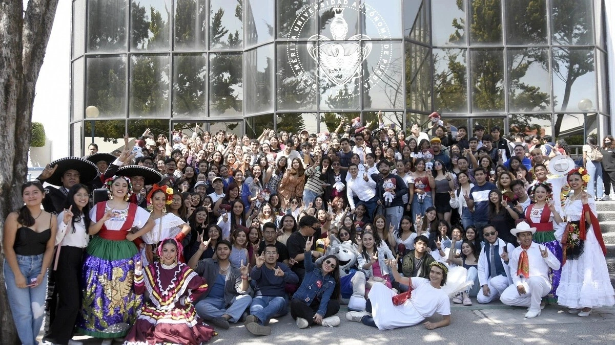 Feria de San Valentín en Ciudad Universitaria y Área de la Salud