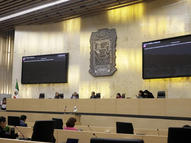 Proponen al Congreso la figura de diputado migrante en Puebla  