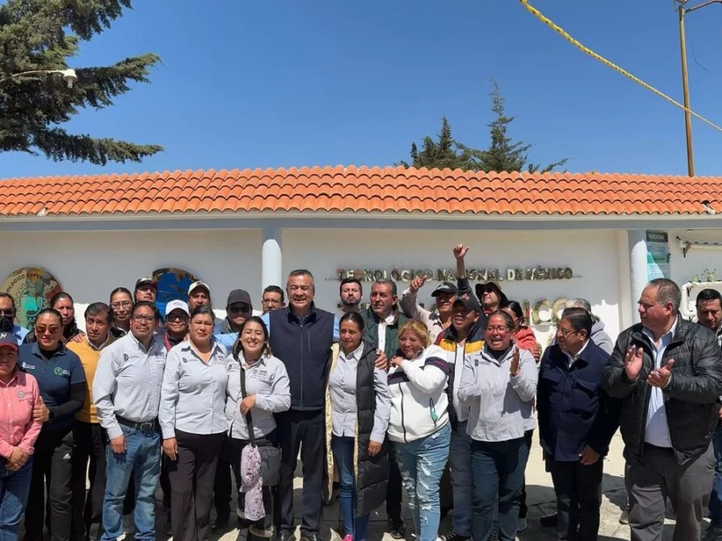 Cesan al director del Tecnológico de Serdán y los docentes levantan el paro  
