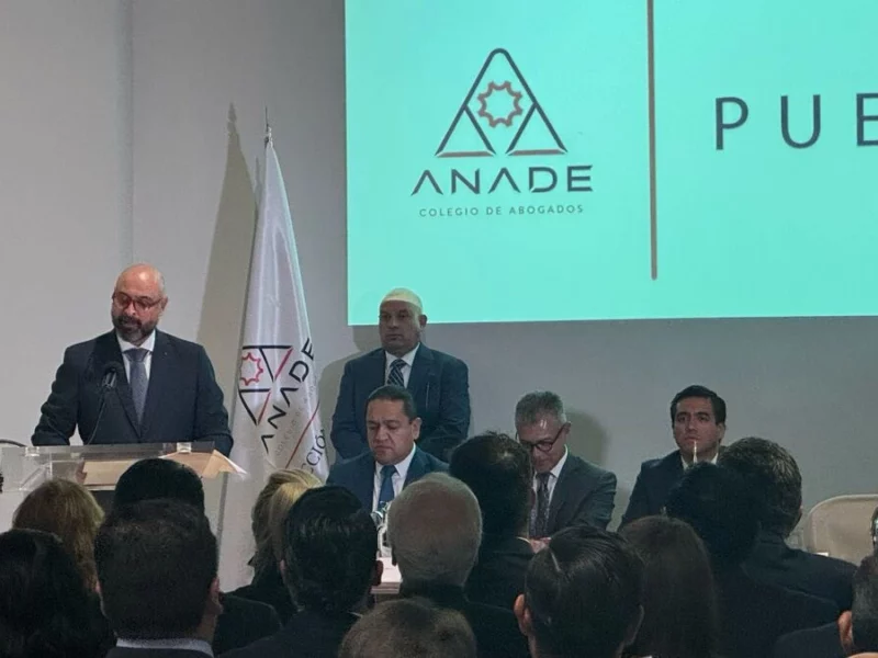 Toma protesta Jaime López y Porras como presidente de la Anade Puebla