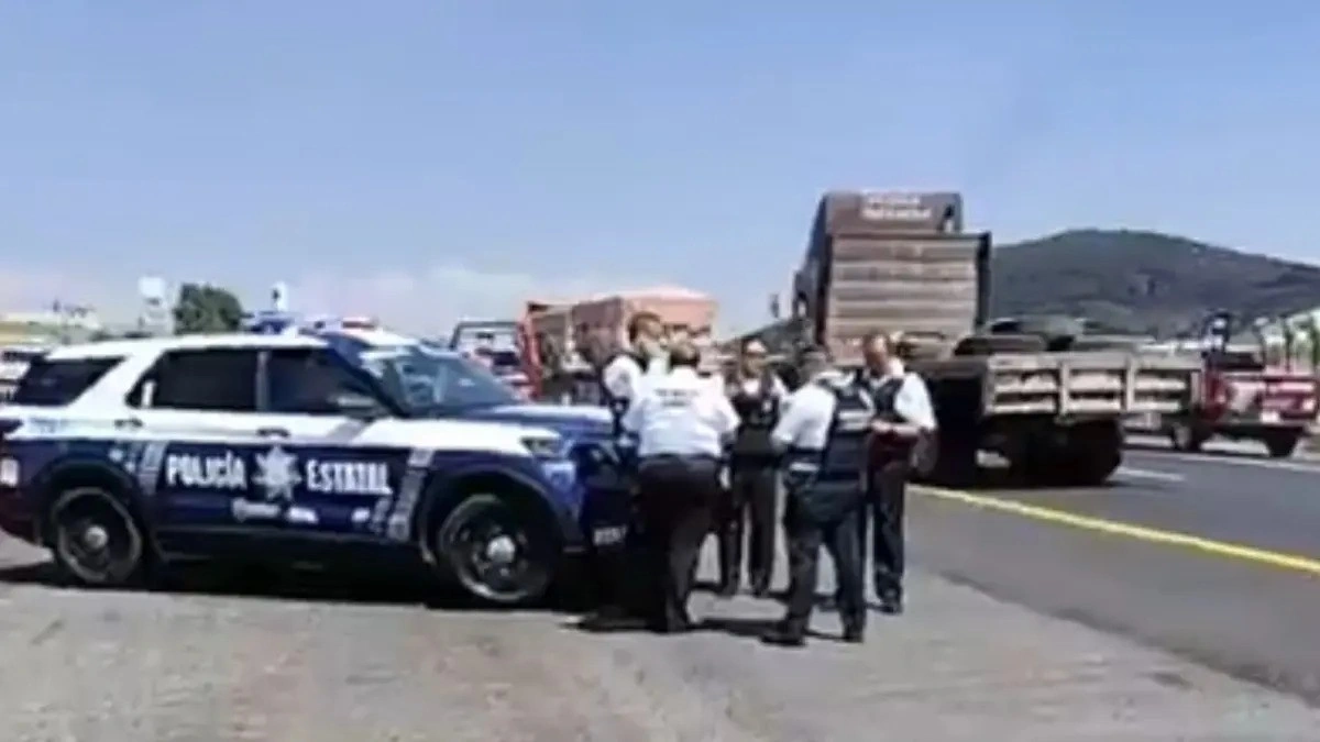 Eran asaltantes de transporte de carga los detenidos en un operativo en la Vía Atlixcáyotl