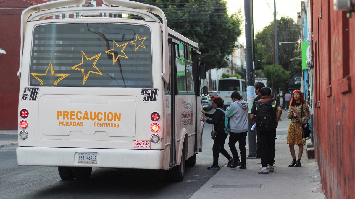 Armenta envía reforma al transporte para regular la revista vehicular que está por arrancar 
