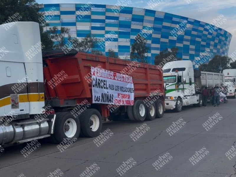 Transportistas en Puebla se suman a manifestación nacional tras abuso a dos niñas 