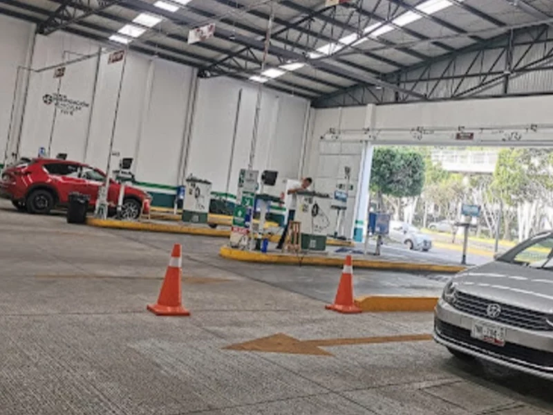 Exhiben irregularidades en verificentros clausurados de Puebla, ¿dónde están? 