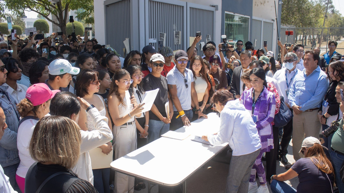 Contaduría y Comunicación regresan a clases presenciales este 24 de marzo