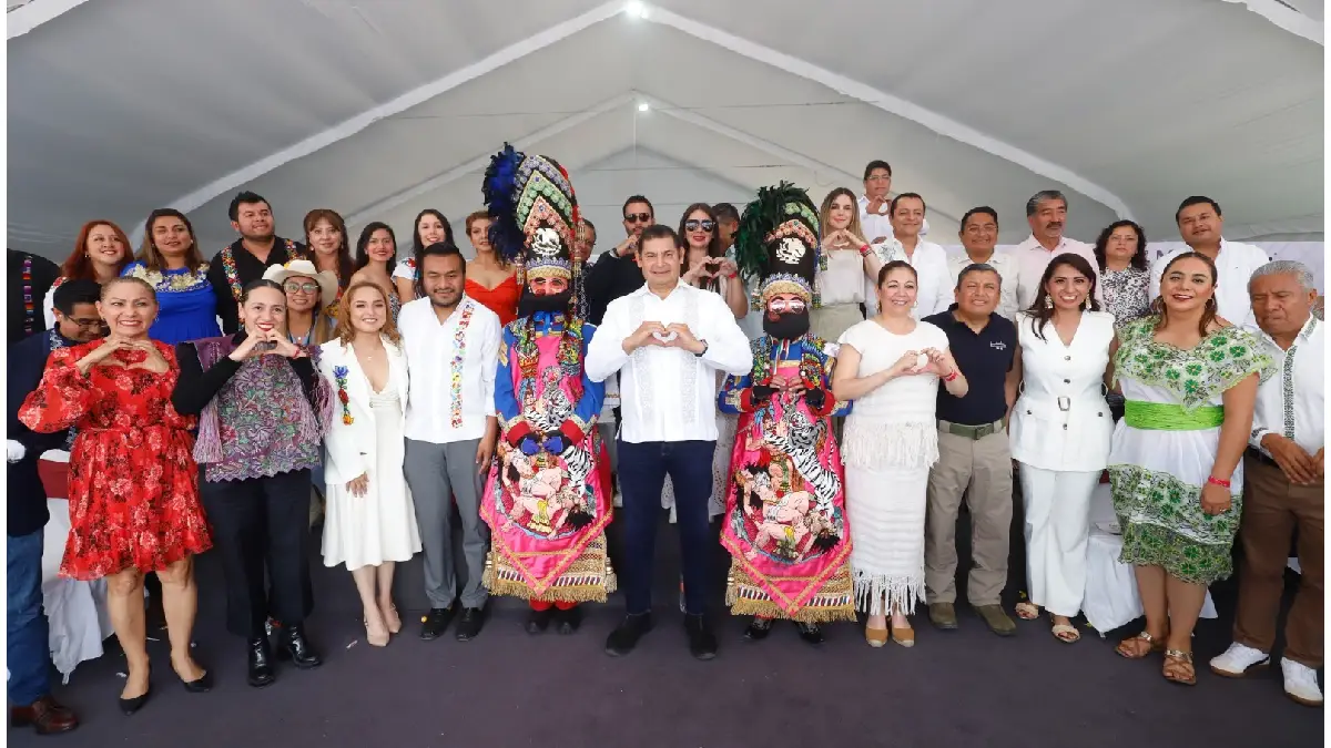 Tradición y riqueza cultural en Carnaval de Huejotzingo.