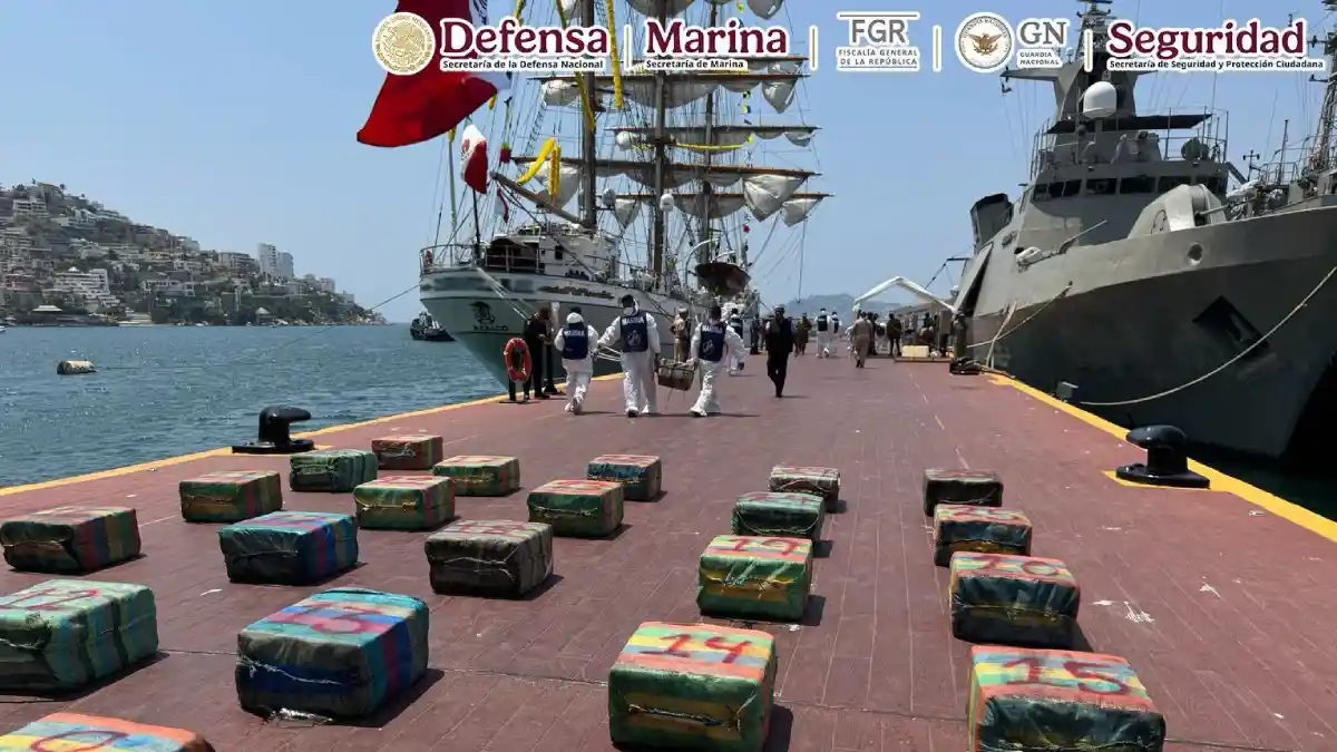 Decomisan alrededor de 1,800 kilos de cocaína en costas de Guerrero.