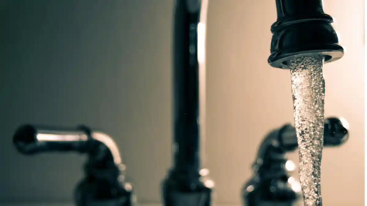 Día Mundial del Agua: pon en práctica estos 5 tips para cuidarla.