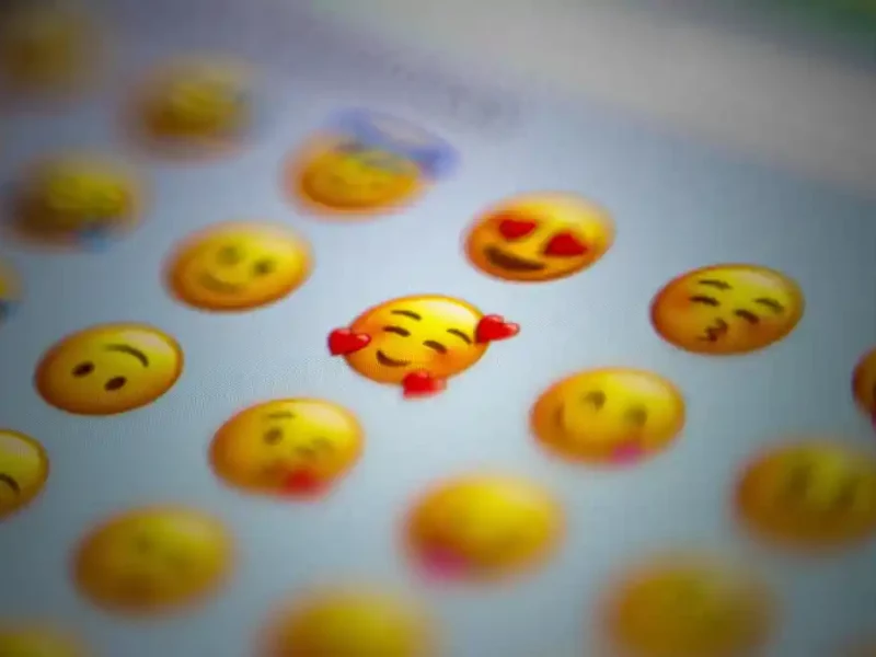 Tipos de emojis que puedes mezclar en Emoji Kitchen.