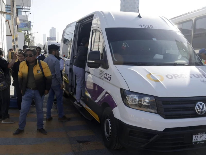 Grupo Oro también entrará al quite de los taxis pirata en Lomas de Angelópolis  