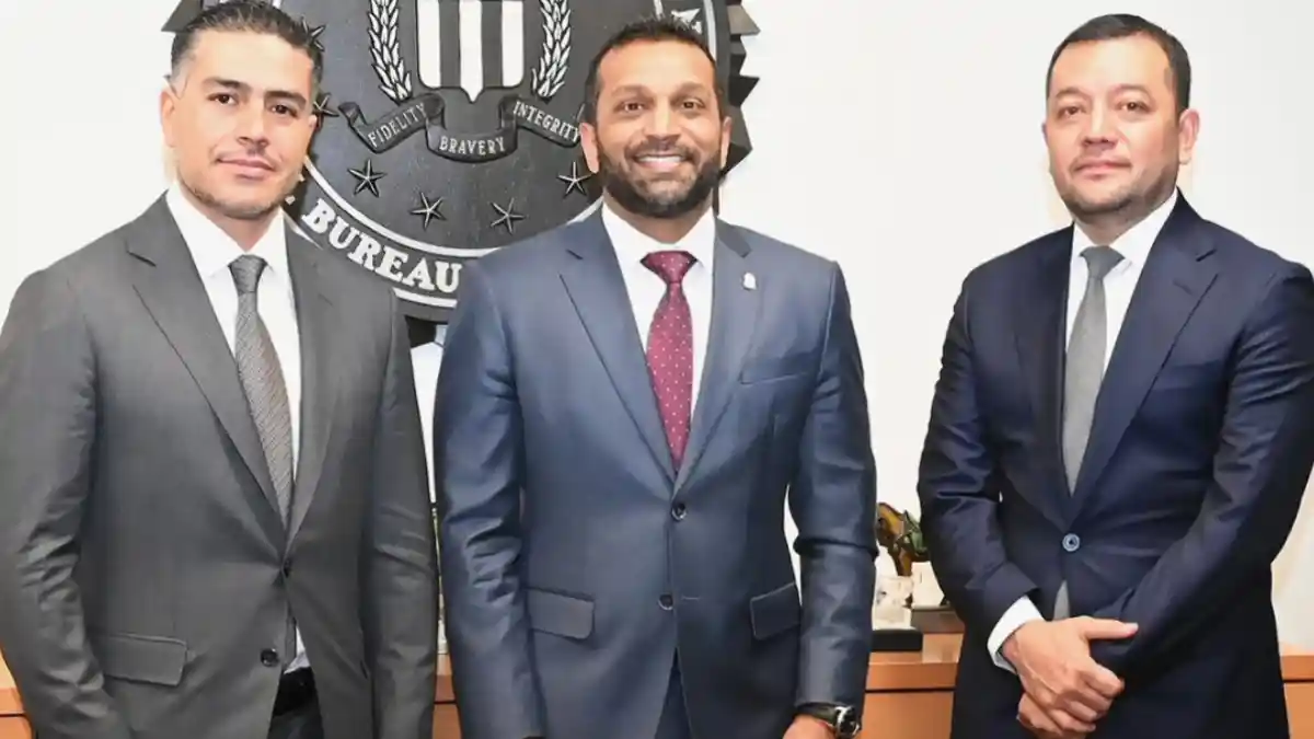 Omar García Harfuch tuvo una reunión con el director del FBI.