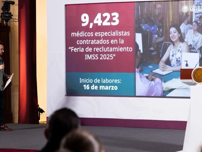 Puebla cubre al 100% plazas de médicos y médicas especialistas del IMSS 