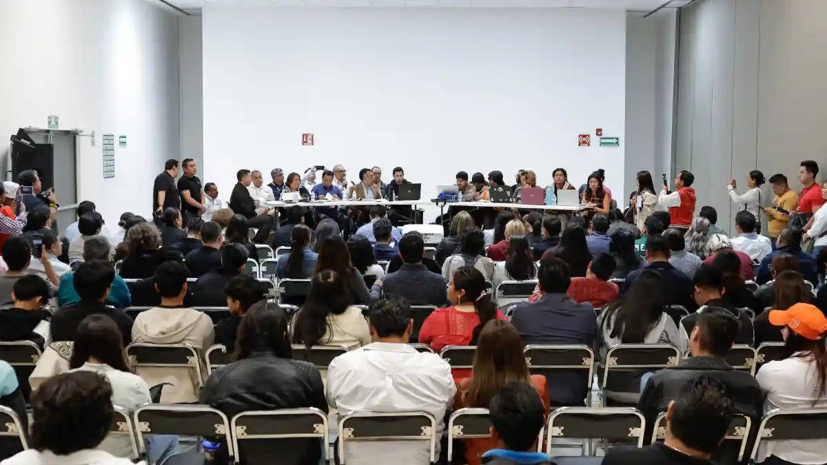 Este sábado Lilia Cedillo podría anunciar el fin del paro en la BUAP: Sergio Díaz .