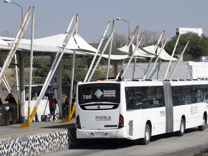 Buscarán que RUTA en Puebla se pueda pagar con tarjeta bancaria 