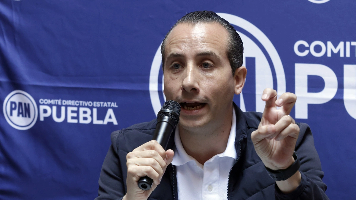 TEEP sanciona al líder del PAN, Mario Riestra, por exponer a menores de edad en su propaganda 